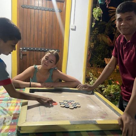 Sanu Home Stay Szigirija Kültér fotó